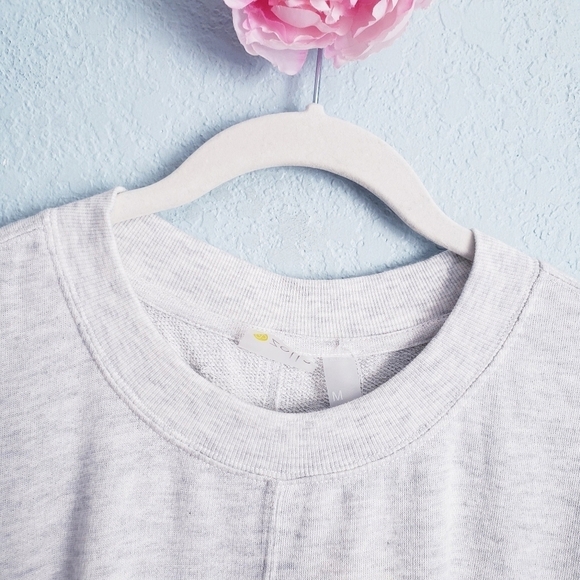 Zella Carey Crewneck High/Low Sweatshirt In Heathered White - Picture 4 of 8